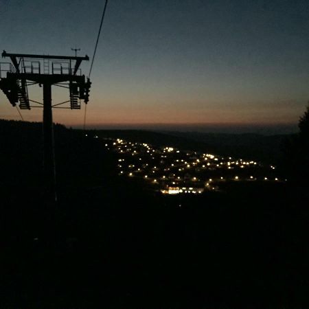 Goski & Gobike Winterberg 4K Netflix Free Екстер'єр фото